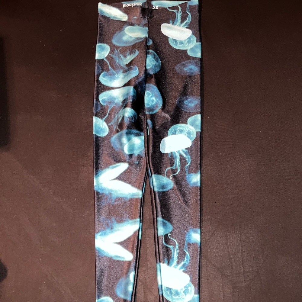 XS Jellyfish Leggings by Blackmilk Clothing
